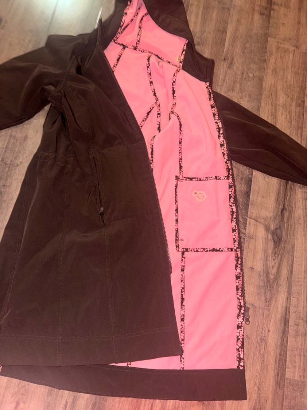 Lululemon Fleece Lined Hooded Jacket Long Brown Pink Lining Size 6 NWOT - Picture 10 of 16